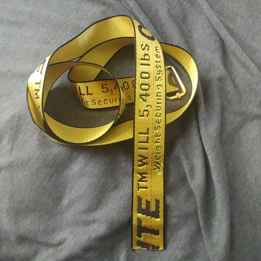 Off-White industrial belt